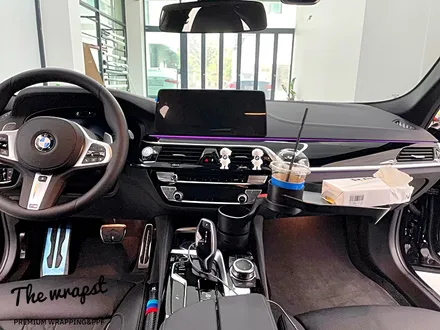 청라랩핑 BMW 5시리즈 LCI(G30) 실내카본랩핑이 이렇게 멋스럽죠(Feat. 크리스탈기어봉 교체) / 청라,인천,부천