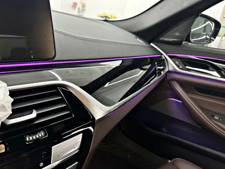 인천서구랩핑 BMW 530e 실내랩핑 및 크리스탈 3종세트 교체작업 / BMW / 5시리즈 / 청라,인천,부천