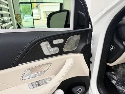 [벤츠 GLS 580] 인천서구랩핑 신차출고와 동시에 크롬죽이기, 실내랩핑 시공 마쳤습니다 / 인천 서구 청라동