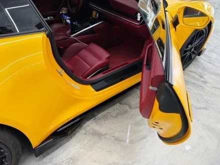 청라자동차랩핑 포르쉐 911 카레라4 GTS 고광택 옐로우 전체 랩핑 + 데칼 포인트, 도어 안쪽까지 시공한 이유 / 인천 서구 청라동