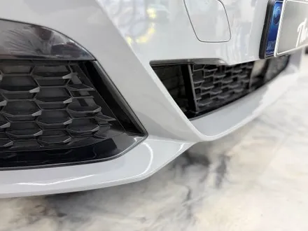 인천랩핑 BMW 5시리즈 시멘트컬러로 유명한 락그레이컬러로 전체랩핑 시공하였습니다 / 인천 서구 청라동