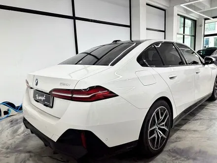 청라랩핑 BMW 5시리즈 G60 그릴랩핑 및 투톤랩핑으로 더욱 멋스러운 풀체인지5시리즈 차량으로 바꿔봤어요 / 인천 서구 청라동
