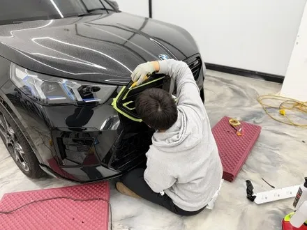 BMW X2 U10 크롬죽이기 시공으로 완벽한 올블랙으로 만들었습니다 / 인천 서구 청라동