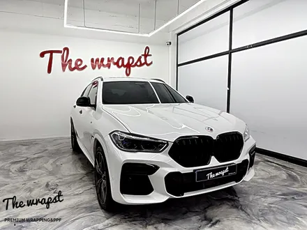 인천랩핑 BMW X6(G06) M550i 크롬죽이기 그리고 카본랩핑 포인트로 X6M 부럽지 않은 모습으로 만들었습니다 / 청라,인천,부천