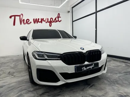 청라랩핑 BMW 530i 5시리즈 크롬죽이기는 셀수없이 시공했기에 깔끔하게 크롬죽이기 시공 완성하죠 / 청라,인천,부천
