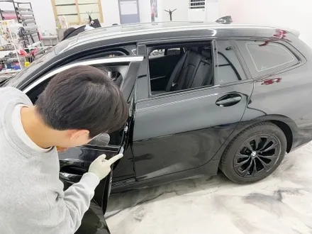 인천크롬죽이기 BMW 3시리즈투어링 크롬죽이기 시공으로 블랙팩 완성했어요 / 인천 서구 청라동