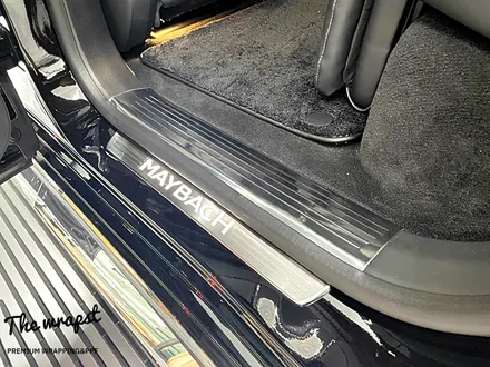 청라랩핑 벤츠GLS600 마이바흐 최고 럭셔리 SUV 차량의 실내 도어스텝 무광카본랩핑으로 한층 더 고급스럽게 표현했습니다 / 청라,인천,부천