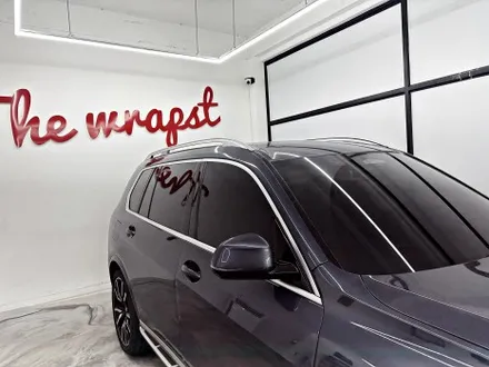 청라랩핑 BMW X7 크롬죽이기 시공 후기 보면 왜 그렇게 많이들 하는 이유를 알수있어요