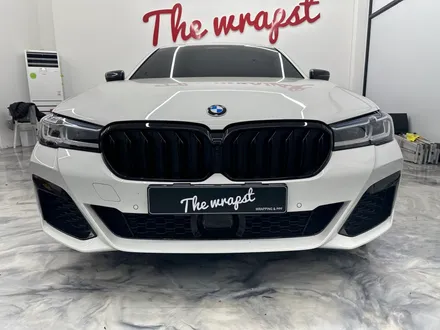 청라랩핑 BMW 530i 5시리즈 크롬죽이기는 셀수없이 시공했기에 깔끔하게 크롬죽이기 시공 완성하죠 / 청라,인천,부천