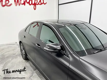 청라랩핑 벤츠 E53 amg 페이스리프트 사틴블랙으로 완전 포스있게 전체랩핑 했습니다 / 청라,인천,부천