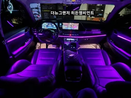 더뉴그랜저 히든엠비언트 순정연동 도어트림 엠비언트 확장시공 / 대구, 구미