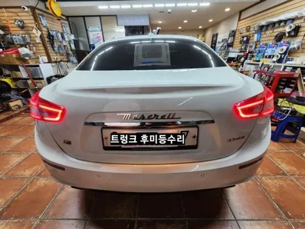 마세라티 기블리 테일램프 후미등 미등LED수리 / 대구, 구미