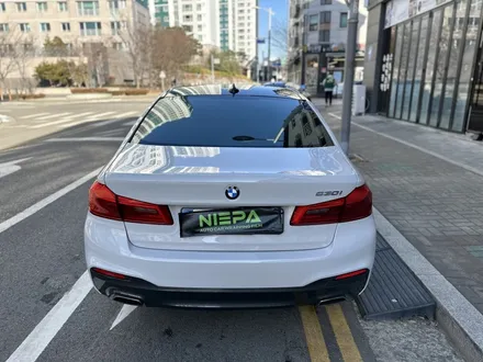 BMW 5시리즈 스톤그레이 전체랩핑 시공 / 시흥시 목감동