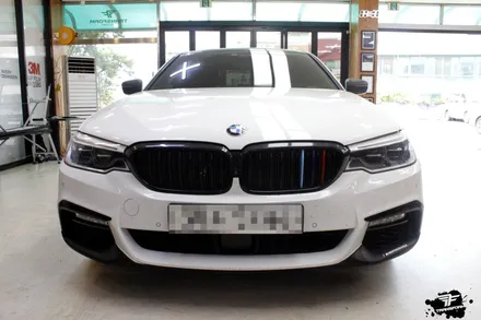 bmw g30 안개등 포인트 랩핑(m퍼포먼스) / 고양시 덕이동