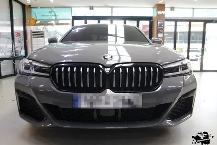 bmw 5시리즈 크롬죽이기 시공 by 일산랩핑 전문 트랜스폼팩토리 / 고양시 덕이동