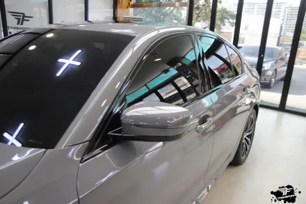 bmw 5시리즈 크롬죽이기 시공 by 일산랩핑 전문 트랜스폼팩토리 / 고양시 덕이동