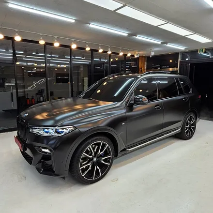 BMW X7 사틴블랙 전체랩핑+크롬딜리트+실내랩핑+라이트PPF 시공을 한번에! [트랜스폼팩토리] / 고양시 덕이동