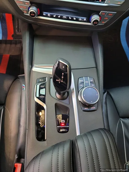 bmw g30 실내 랩핑 (3m/매트릭스 블랙) / 고양시 덕이동