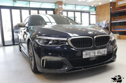 일산랩핑 전문 트랜스폼 bmw g30 윈도우 크롬 랩핑(크롬죽이기) / 고양시 덕이동