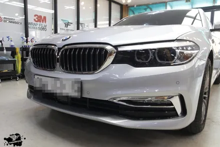 bmw g30 튜닝 일산랩핑 트랜스폼팩토리에서 크롬죽이기로 해결! / 고양시 덕이동