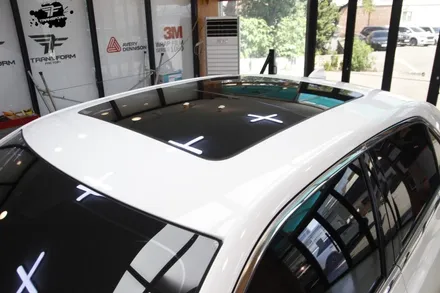 일산 랩핑 전문 트랜스폼 크라이슬러 뉴300C 루프스킨 시공 / 고양시 덕이동