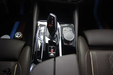 bmw 530i 실내 하이그로시 랩핑 / 고양시 덕이동