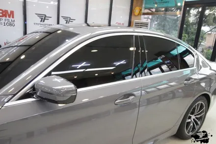 bmw 5시리즈 크롬죽이기 시공 by 일산랩핑 전문 트랜스폼팩토리 / 고양시 덕이동