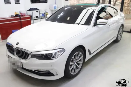 bmw g30 루프+루프몰딩 랩핑 / 고양시 덕이동