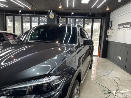 BMW X6 글라스틴트 로데 시공 부천 역곡 전면썬팅전문점 / 부천 소사구 괴안동
