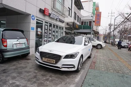 대형세단 2019 제네시스 G80 3.3 아이나비칼트윈 전체 썬팅(광진구틴플) / 서울 중랑구 망우동