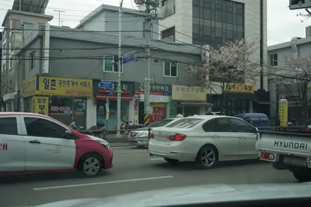 강동구 썬팅 전문점 틴플에서 제네시스G80 차량 신차패키지 썬팅 블랙박스 시공 / 서울 중랑구 망우동