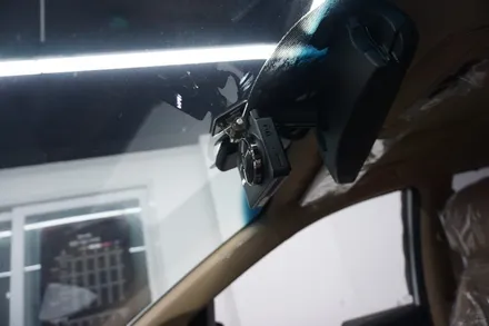 더뉴카니발 만도레이노M90으로 높은열차단과 깨끗한시인성 거기에 프라이버효과까지~(광진구틴플) / 서울 중랑구 망우동