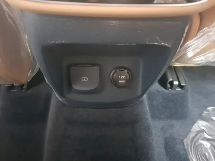 광진구 신차패키지, 제네시스 GV80 아이나비칼트윈TX 전체시공 및 아이나비 블랙박스 QXD3000PRO 장착! / 서울 중랑구 망우동