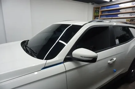 광진구 신차패키지 뷰티풀코란도 만도레이노M90전체시공 + 아이나비QXD3000PRO 블랙박스장착 + 신차검수 / 서울 중랑구 망우동