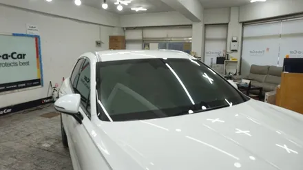 제네시스 GV70 2.5T 신차검수, 글라스틴트 선셋, 파인뷰 LX5 POWER, 케어셀 보조배터리, 발란스9 유리막코팅, 가죽코팅 시공기 BY 안산 썬팅, 안산 신차패키지 전문점