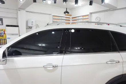 안산 썬팅 전문점 안산 틴트어카에서 시공된 캡티바 틴트어카 틴팅 시공기 (안산 썬팅, 안산 신차검수, 안산 블랙박스 전문점)