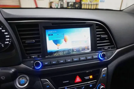 아반떼 AD 벨류플러스 풀 패키지 시공은 안산 썬팅 전문점 안산 틴트어카에서 (틴트어카 썬팅, 몬스터5 네비매립, GI-700블랙박스 장착, 하이패스 장착)