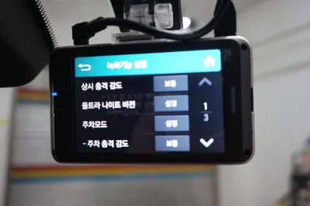 올뉴말리부 2.0LTZ 틴트어카 썬팅, 아이나비 1000알파 시공은 안산썬팅, 안산블랙박스 전문점 틴트어카 안산호수점에서.
