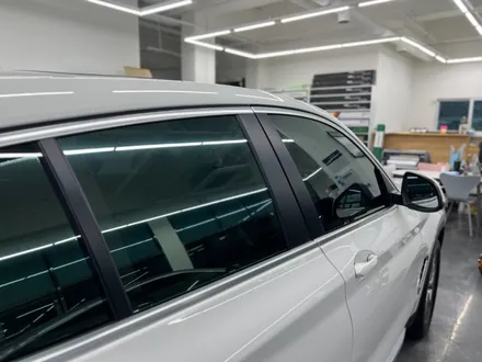 중랑구썬팅 BMWX4윈도썬팅 (솔라가드 프리미엄 퀀텀) / 서울 중랑구 면목동