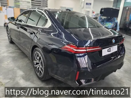 면목동 썬팅 BMW520i 선팅 (솔라가드 프리미엄 퀀텀) / 서울 중랑구 면목동