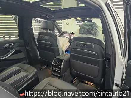 BMW 후석 모니터 작업 / 서울 중랑구 면목동