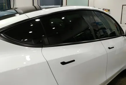 펄 화이트 멀티코트 모델Y RWD와 잘 어울리는 부천 레이노썬팅 시공 / 부천 소사구 옥길동