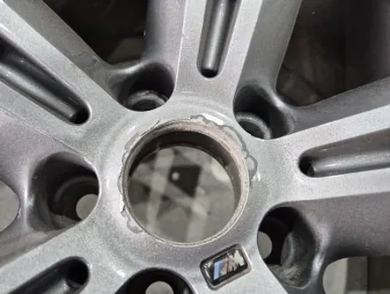 BMW휠도색 BMW G12 740Ld 유광 블랙 20인치 휠 도색 / 인천 서구