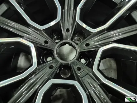 BMW휠복원 인천 BMW G12 740Ld 7시리즈 휠 복원 / 인천 서구