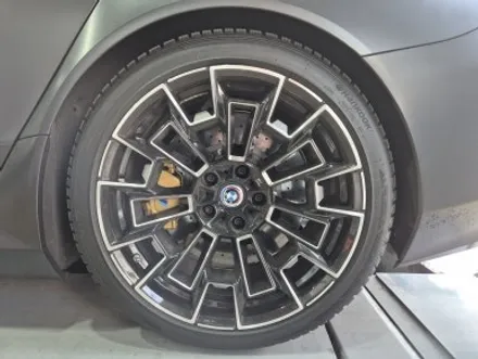 김포타이어교체 BMW G99 M5 투어링 타이어 교체 후기 / 인천 서구