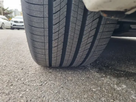 검단타이어 싼곳 BMW G26E i4 한국 아이온 에보 AS 전기차용 타이어 교체 / 인천 서구