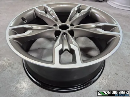 김포휠복원 BMW G30 M550i 휠 복원 미쉐린 PS4S 타이어 교체 / 인천 서구