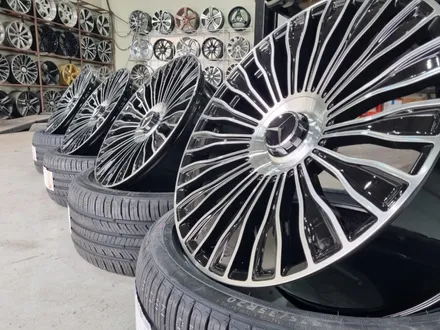 벤츠 W221 S500 차량 W223 마이바흐 컨버전 휠 타이어 교체 / 인천 서구