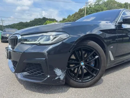 BMW 5시리즈휠도색 G30 523d xDrive M스포츠 유광 블랙 휠 도색 비용 / 인천 서구
