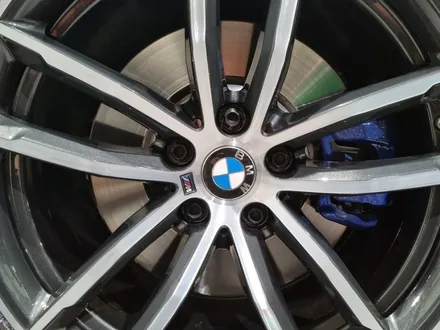 BMW G30 520i M패키지 블랙폴리쉬 휠 복원 / 인천 서구